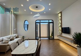 Nhà lầu 4,3x12,5m nội ô trung tâm thành phố Mỹ Tho,Tiền Giang.