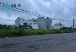 13 tỷ,137m2.Đất đường Nguyễn Khắc Viện rông 15m,lề 9m. nhìn ra biển Sơn Thủy