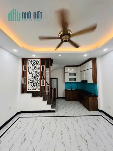 Bán nhà 5 tầng Liên Mạc Thượng Cát, Bắc Từ Liêm, ô tô đỗ cổng, hơn 5 tỷ.