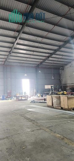 CHO THUÊ 700m2 KHO XƯỞNG TIÊU CHUẨN Tại Xã QUANG MINH - Phù hợp FDI