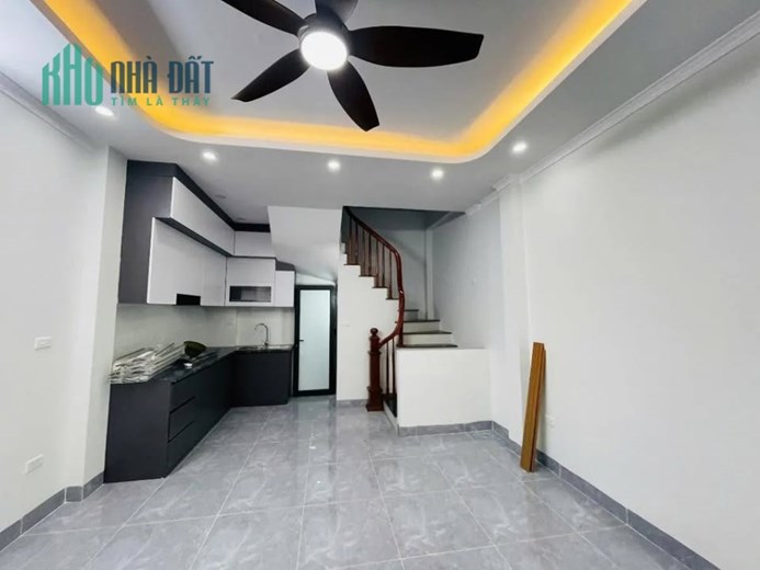 BÁN NHÀ 5 TẦNG LIÊN MẠC – GIÁP THƯỢNG CÁT – BẮC TỪ LIÊM – Ở NGAY, TIỀM NĂNG CAO