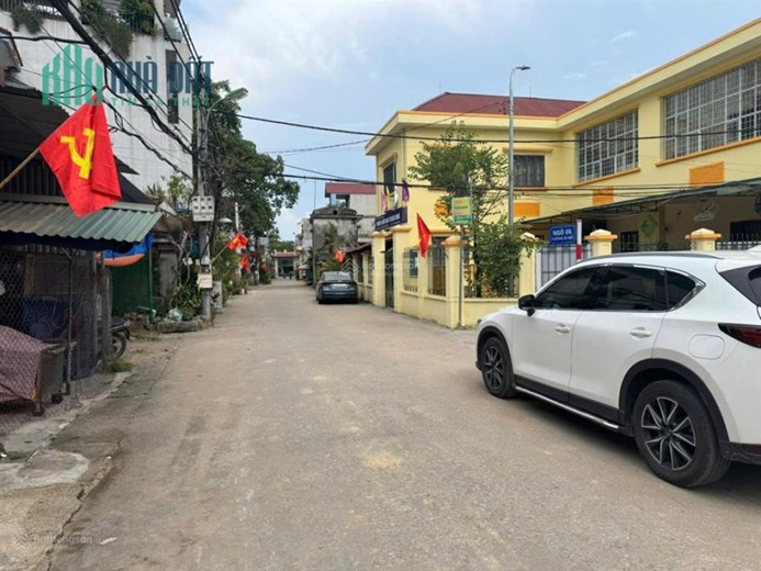 BÁN ĐẤT HOÀ LẠC, PHÚ CÁT, PHÂN LÔ Ô TÔ TRÁNH, TRỤC CHÍNH KINH DOANH, ĐỐI DIỆN ĐH FPT, ĐHQG.