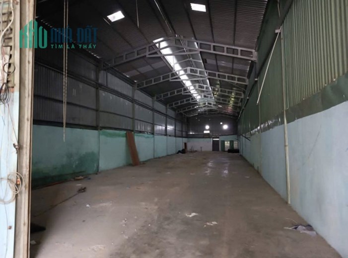 Cho thuê kho xưởng 500m2 gần cao đẳng Điện lực Quận 12