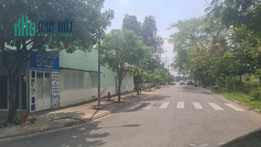 Ở trọ mãi hay có nhà riêng, sở hữu nhà mặt phố chỉ với 439 triệu