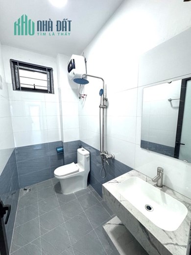 BÁN NHÀ THƯỢNG CÁT BẮC TỪ LIÊM  NHÀ 5 TẦNG XÂY MỚI  37M²  HƠN 5 TỶ