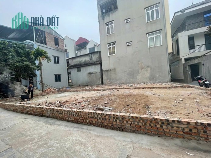 Bán đất Hoà Lạc, TĐC Hoà Lạc, đối diện hv Tài Chính, đh FPT, đhqg, cách metro 500m, kd sầm uất .