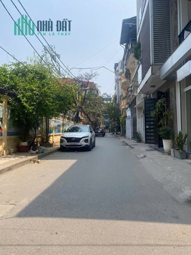 NHỈNH 4 TỶ, LÔ GÓC, ÔTÔ TRÁNH, TÂN XÃ, 500M TỚI ĐH FPT, 1.5KM ĐHQG HÀ NỘI, 2KM TỚI METRO 5.