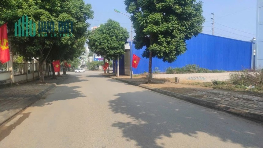 BÁN ĐẤT THỔ CƯ HOÀ LẠC, LIỀN KỀ KDT PHÚ CÁT, HÀNG XÓM METROCITY HOÀ LẠC, CÁCH ĐHQG 2KM.