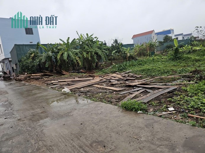 BÁN ĐẤT HÒA LẠC MẶT ĐƯỜNG CHÍNH 420, SÁT CHỢ HÒA LẠC, ĐỐI DIỆN DHQG, FPT 108M2 CHỈ 3.85 TỶ .