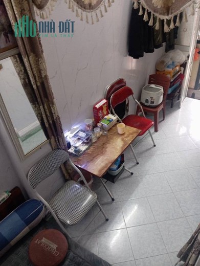 MẶT NGÕ Hàng Bún Ô TÔ ĐỖ CỬA – 3 tầng 18m chỉ 3.7 tỷ - SÂN RỘNG TRƯỚC NHÀ, KINH DOANH TỐT
