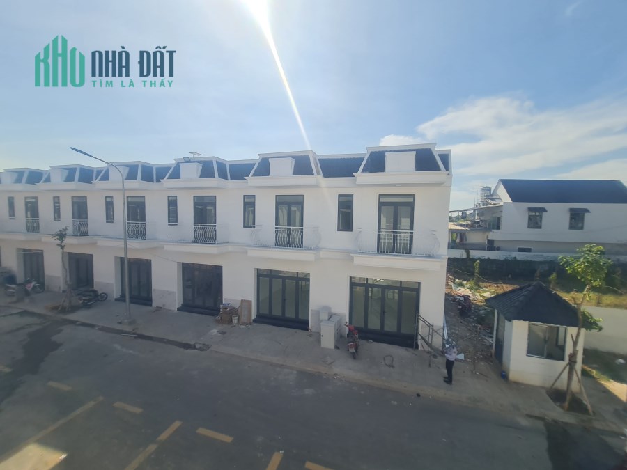 NHÀ PHỐ ĐỐI DIỆN KCN RẠCH BẮP – GIÁ CHỈ TỪ 2,5 TỶ  KHAI THÁC DÒNG TIỀN NGAY