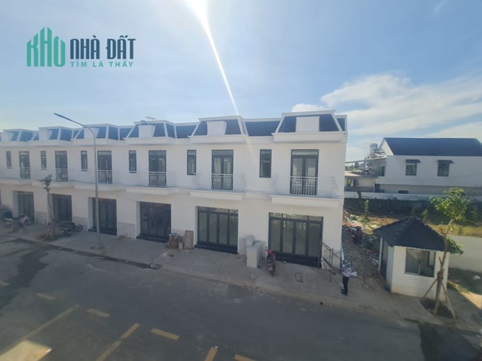 NHÀ PHỐ ĐỐI DIỆN KCN RẠCH BẮP – GIÁ CHỈ TỪ 2,5 TỶ  KHAI THÁC DÒNG TIỀN NGAY