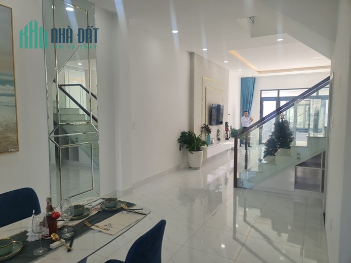 NHÀ PHỐ ĐỐI DIỆN KCN RẠCH BẮP – GIÁ CHỈ TỪ 2,5 TỶ  KHAI THÁC DÒNG TIỀN NGAY