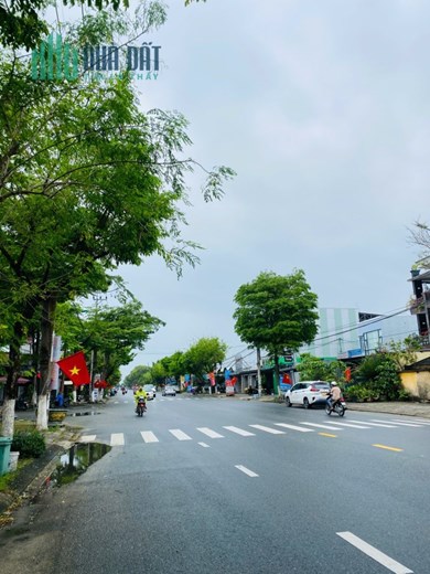 8,7 tỷ/113m2.Đất đường Mai Đăng Chơn, Nhìn trường mầm non Ngôi Sao Xanh,Sát đường Quảng Nam