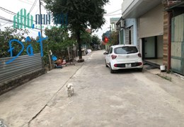 BÁN ĐẤT PHƯỜNG TÙNG THIỆN, TRỤC CHÍNH KINH DOANH, Ô TÔ TRÁNH VỈA HÈ, SÁT 2 TRƯỜNG ĐH LỚN