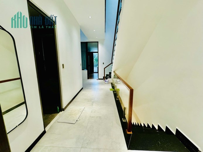 14,5 tỷ/222m2.Nhà 3 tầng,Giang Châu 3,khu Nam Việt Á, Sát Sông Hàn, Đà Nẵng