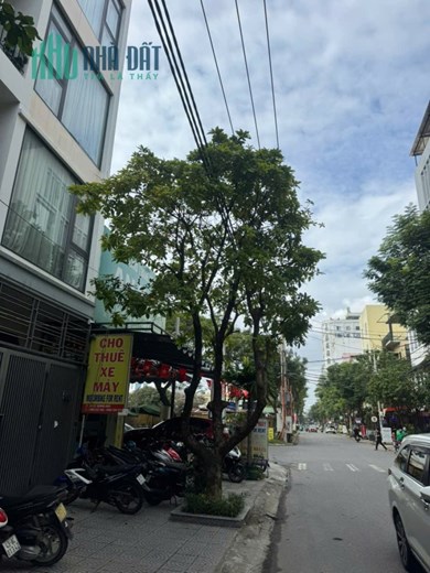25,6 tỷ/220m2,Nhà 3 tấm,Đường Lê Quang Đạo,sát Biển Mỹ Khê Đà Nẵng
