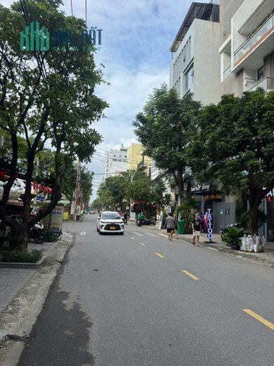 25,6 tỷ/220m2,Nhà 3 tấm,Đường Lê Quang Đạo,sát Biển Mỹ Khê Đà Nẵng