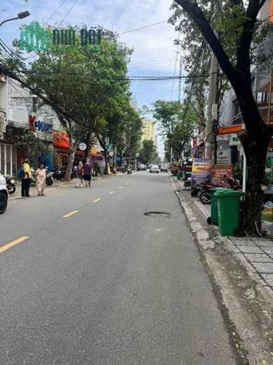 25,6 tỷ/220m2,Nhà 3 tấm,Đường Lê Quang Đạo,sát Biển Mỹ Khê Đà Nẵng