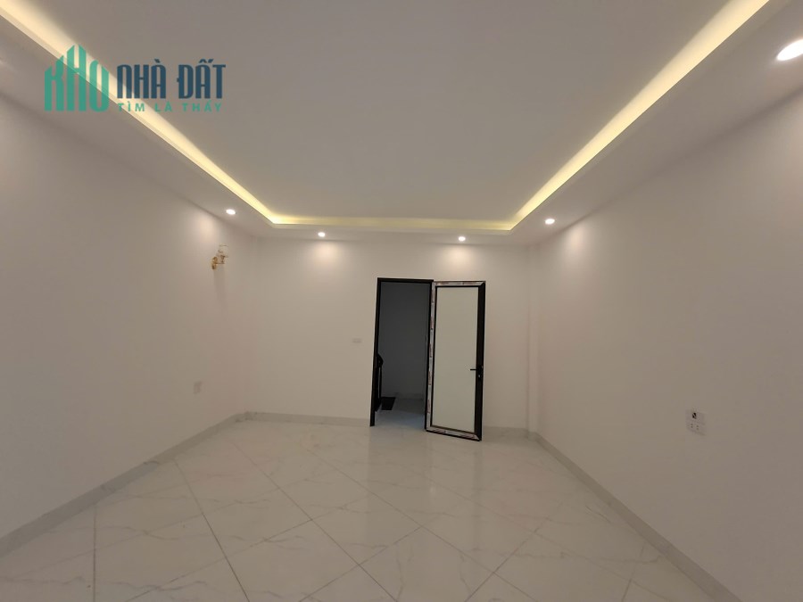 🏡 SIÊU PHẨM MẬU LƯƠNG – 2 THOÁNG – NHÀ MỚI Ở NGAY

📍 Địa chỉ: Tổ 12 Mậu Lương – phường Mậu