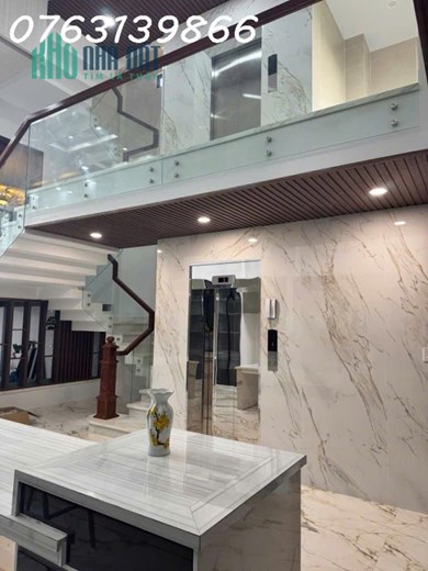 HIẾM ! HƠN 9 TỶ- NHÀ PHỐ CAO CẤP CÓ HỒ BƠI- THANG MÁY- NGANG 7 x 14- GẦN TRƯỜNG QUỐC TẾ AISVN.