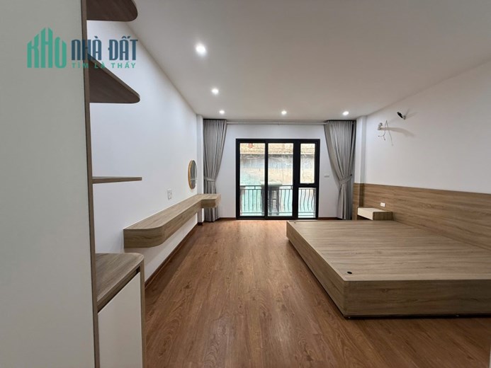 Chính chủ  BÁN NHÀ THÁI HÀ 40m2x6 Tầng Thang Máy, Mt 4.2m, Trung tâm Quận Đống Đa