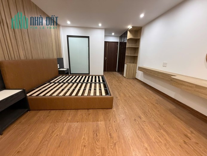 Chính chủ  BÁN NHÀ THÁI HÀ 40m2x6 Tầng Thang Máy, Mt 4.2m, Trung tâm Quận Đống Đa