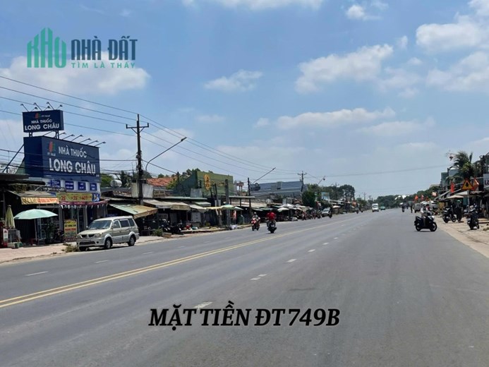 Đất đẹp xây nhà xung quanh đầy đủ tiện ích ngay trung tâm Chơn Thành