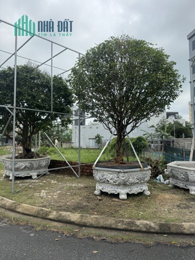 240m2/24 tỷ.Đất 2 M tiền, đường Nguyễn Cơ Thạch và Hoàng Công Chất,Sát bãi tắm Sơn Thủy