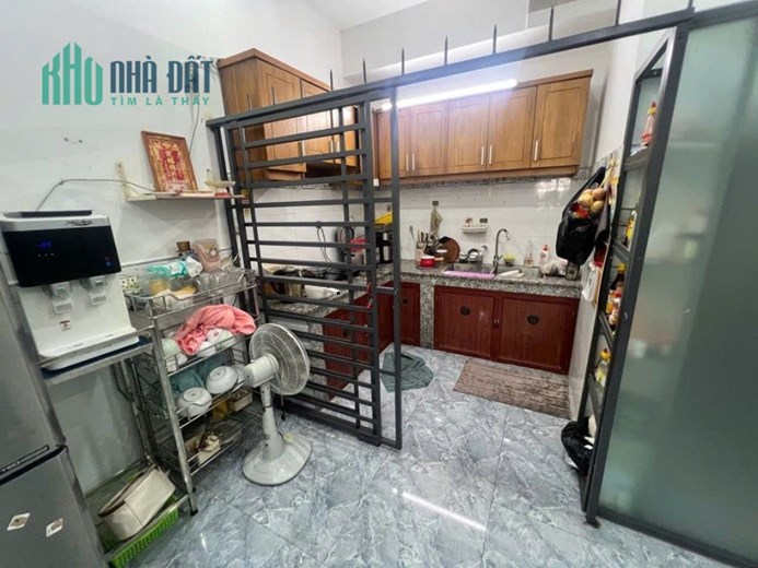 GIÁ 4.x TỶ- HUỲNH TẤN PHÁT- NHÀ MỚI- DT 5 x 15- SHR- HOÀN CÔNG- GẦN HOÀNG QUỐC VIỆT- KDC HIỆN HỮU.