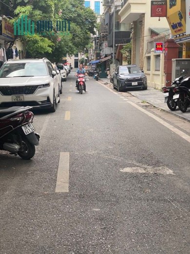 MẶT PHỐ thông Hàng Bài_Ngô Quyền – Nhà 35m tầng 1 chỉ 6.7 tỷ - Ô TÔ ĐỖ CỬA, KINH DOANH TỐT