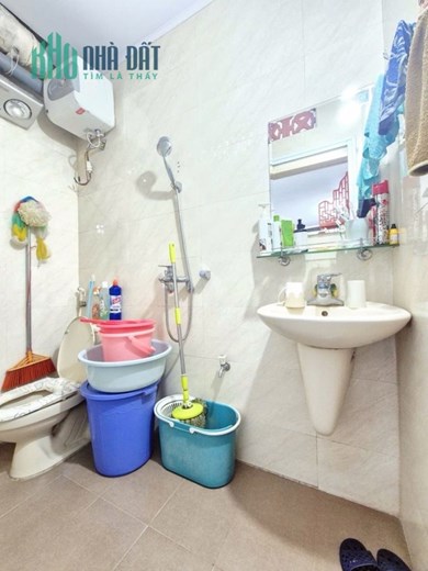 MẶT PHỐ thông Hàng Bài_Ngô Quyền – Nhà 35m tầng 1 chỉ 6.7 tỷ - Ô TÔ ĐỖ CỬA, KINH DOANH TỐT