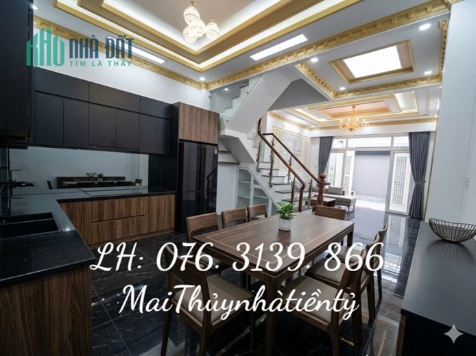 CHI 7. x TỶ- HTP- GẦN HOÀNG QUỐC VIỆT- ĐƯỜNG XE TẢI- GẦN PHÚ MÝ HƯNG- NHÀ 4 TẦNG- DT 4.6 x 12- DÂN