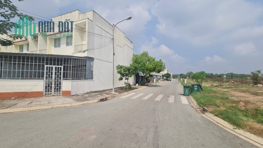 Bán nhà ở Tây Ninh, ngay trung tấm KCN Phước Đông