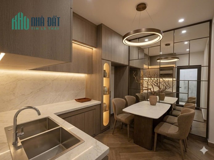 GIÁ 5. x TỶ- QUẬN 7- GẦN PHÚ MỸ HƯNG- NHÀ MỚI DT 4.6 x 9- SỔ RIÊNG - HOÀN CÔNG.