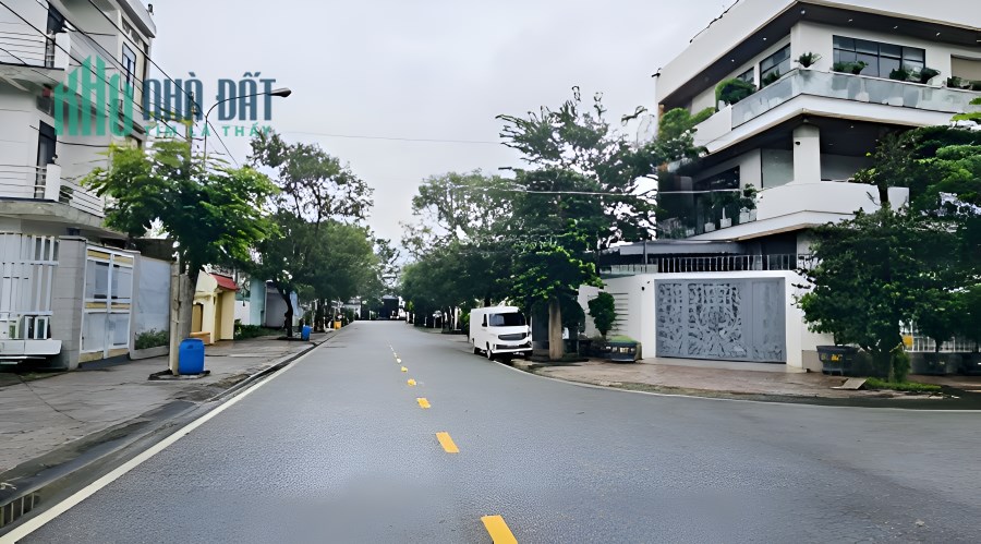 BÁN ĐẤT BIỂN QUẤT LÂM, TRUNG TÂM THỊ TRẤN QUẤT LÂM, ĐƯỜNG DẪN TỚI QUẢNG TRƯỜNG BIỂN, 148M2