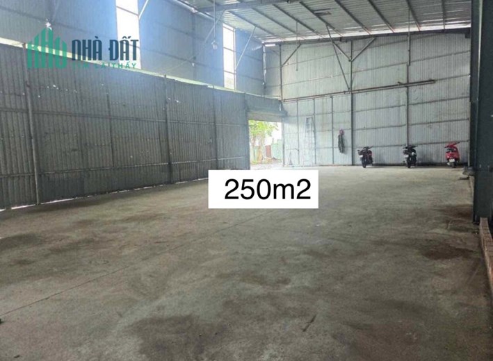 Cho thuê kho xưởng 250m2 Vườn Lài An Phú Đông