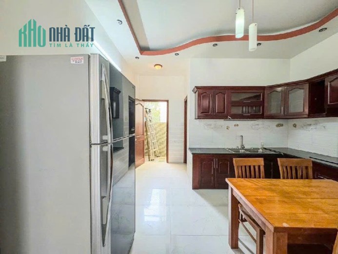 CHỈ 4 TỶ HƠN- BÁN NHÀ QUẬN 7– GẦN NGÃ 4 NGUYỄN THỊ THẬP– DT 4.1x14– 3PN– SHR.