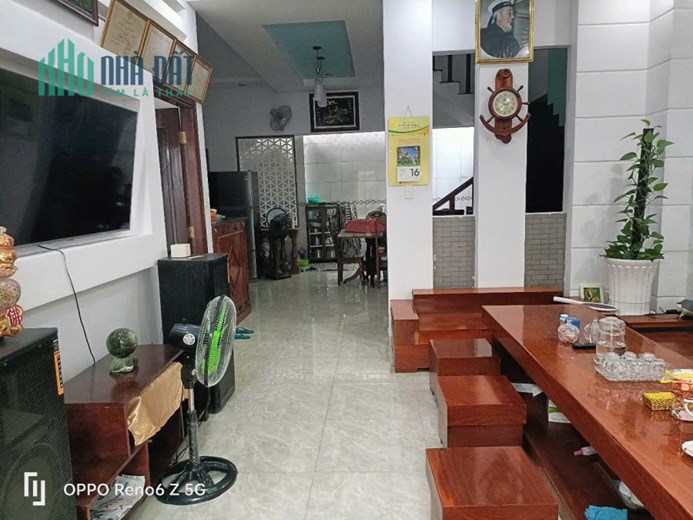 Cho thuê nhà nguyên căn mặt tiền Phạm Công Trứ TML Q2, DT: 7x14m, 4 tầng, 4PN, giá 30 triệu/tháng
