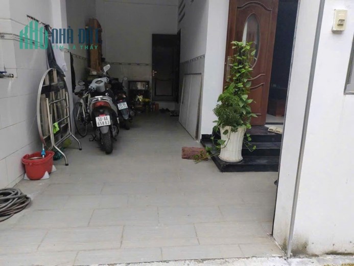 Cho thuê nhà nguyên căn mặt tiền Phạm Công Trứ TML Q2, DT: 7x14m, 4 tầng, 4PN, giá 30 triệu/tháng