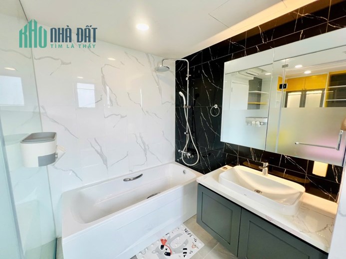 Bán căn hộ Scenic Valley 1 Phú Mỹ Hưng - căn góc 2pn 77m², sổ hồng, giá 6.9 tỷ