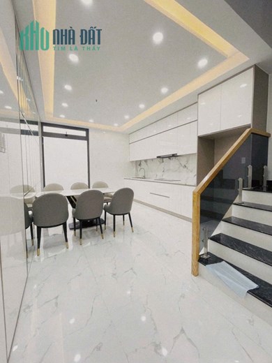 BÁN NHÀ MẶT TIỀN ĐƯỜNG SỐ 51 PHƯỜNG TÂN HƯNG THÀNH PHỐ HỒ CHÍ MINH