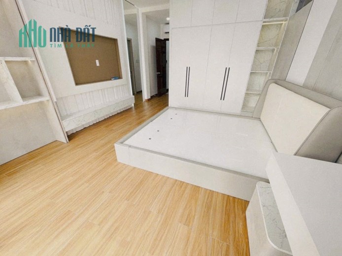 BÁN NHÀ MẶT TIỀN ĐƯỜNG SỐ 51 PHƯỜNG TÂN HƯNG THÀNH PHỐ HỒ CHÍ MINH