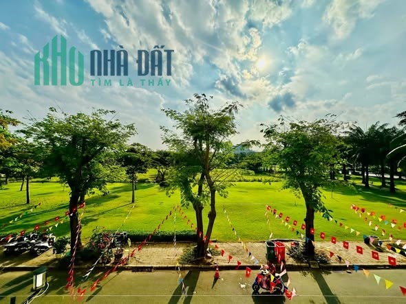 Bán căn hộ Mỹ Viên Phú Mỹ Hưng 3PN 118m2 - ngay công viên Nam Viên 4.5ha, giá 8 tỷ, sổ hồng
