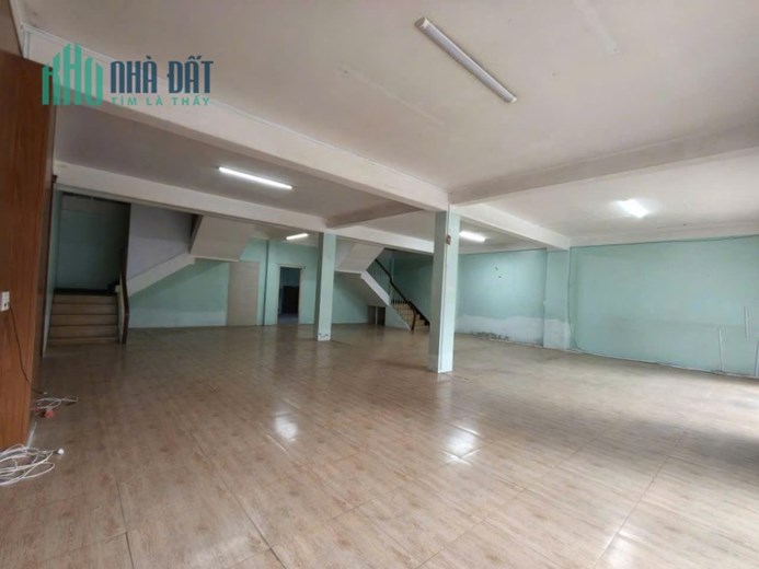 Cho thuê nhà mặt tiền 10m Vạn Hạnh phường 8 Đà Lạt giá 20 triệu