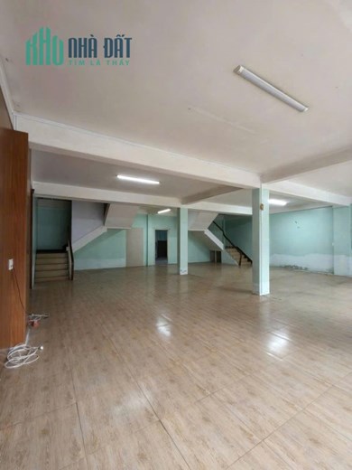 Cho thuê nhà mặt tiền 10m Vạn Hạnh phường 8 Đà Lạt giá 20 triệu