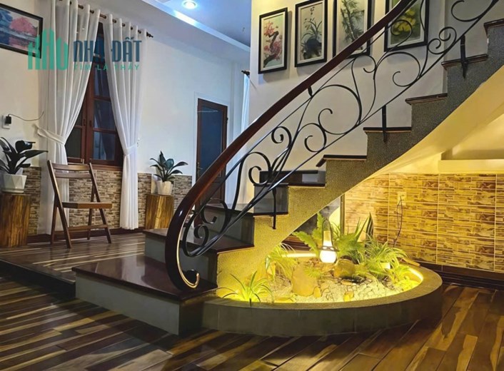 CHO THUÊ VILLA SÂN VƯỜN – MA TRANG SƠN, P5, ĐÀ LẠT