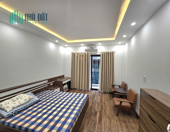 HIẾM NHÀ BÁN - LÕI HAI BÀ TRƯNG - 5 TẦNG ĐẸP KÍNH KOONG - MT 4.2M THÔNG SỐ VÀNG