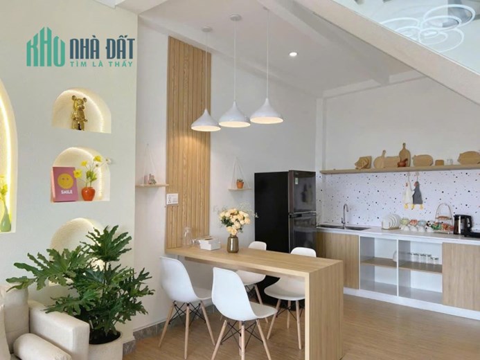 Cho thuê Homestay Kim Đồng Phường 6 Đà Lạt - View nhà lồng full nội thất