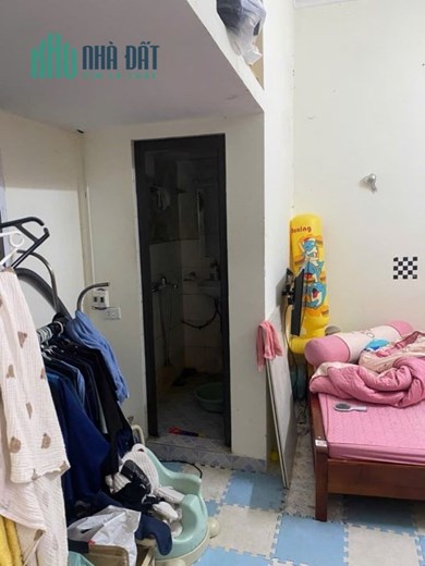 NGÕ NÔNG KHÁ RỘNG, TRƯỚC NHÀ CÓ SÂN – 3 tầng Trần Phú 18m chỉ 4.2 tỷ - SĐCC